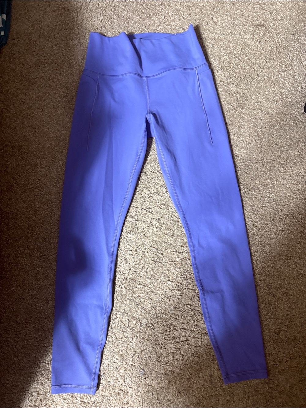 Athleta Transcend Stash Tight With Pockets Size Medium